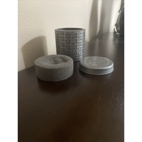 Swarovski Mini Laying/Resting Rabbit 1 3/8" #7678NR030 - Vtg, Retired, Box - Picture 6 of 7